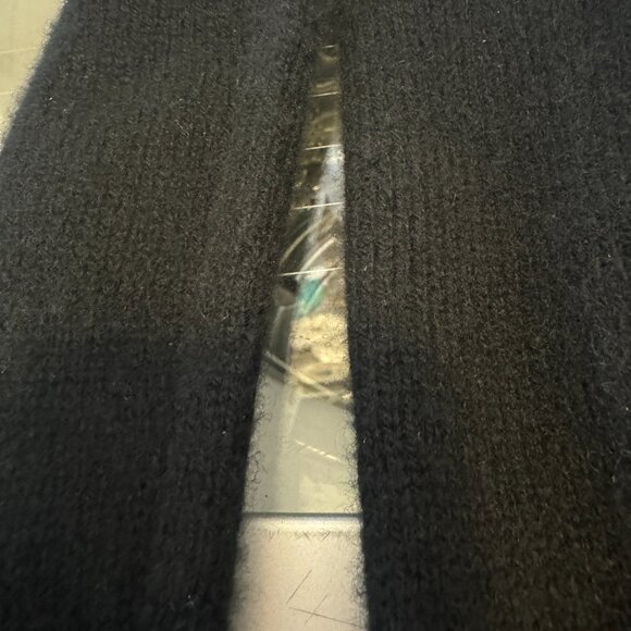 Auth Vince 100% Cashmere Black Cardigan XS - Picture 7 of 7